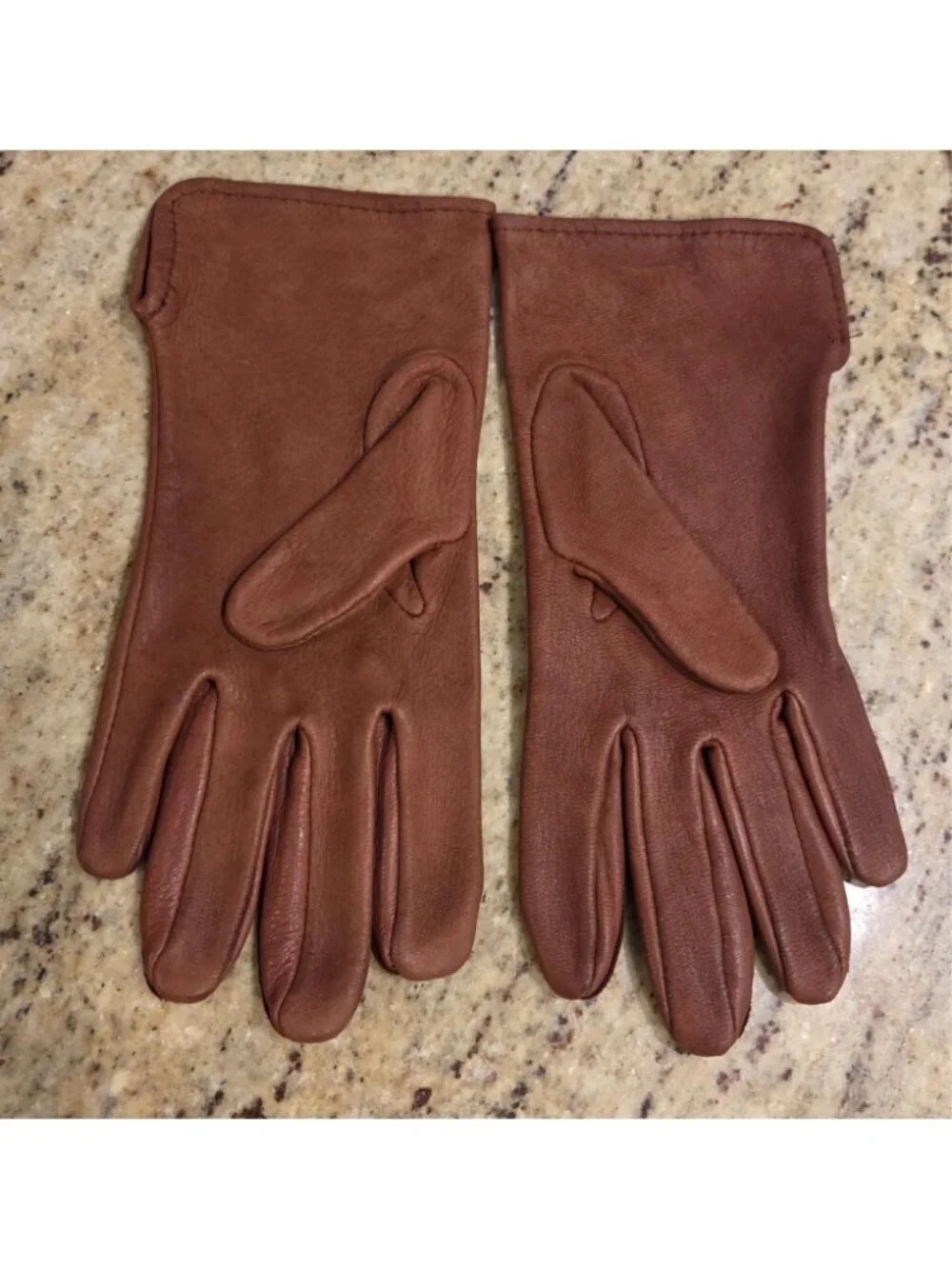 Vintage Womens Size M Brown Soft Leather Gloves Stitching Detail